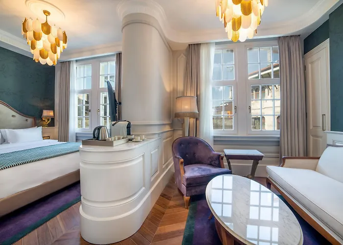 Orientbank Istanbul, Autograph Collection Otel 5*