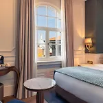 Orientbank Istanbul, Autograph Collection