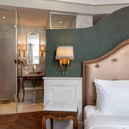 Orientbank Istanbul, Autograph Collection Szálloda 5*
