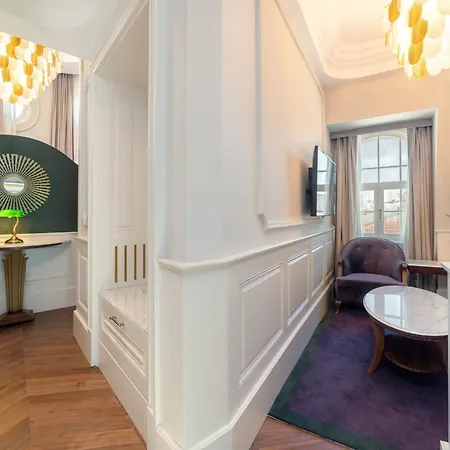 Szálloda Orientbank Istanbul, Autograph Collection 5*
